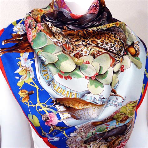 foulard hermes shop on line|pre owned hermes scarves.